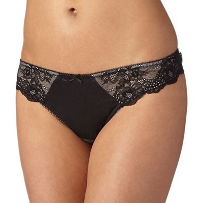 Ultimate Black floral lace thong